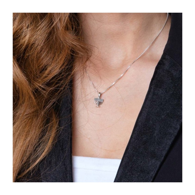 Collier en argent sterling avec meno de temple à 7 branches... | Pendentif juif