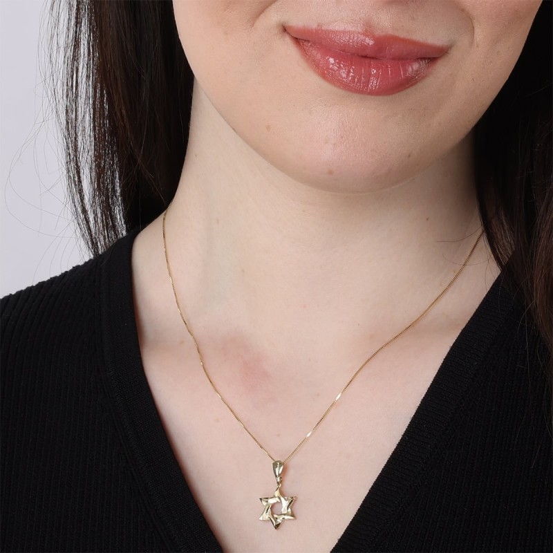 Stylish 14K Yellow Gold Interlocking Star of David Pendant Necklace