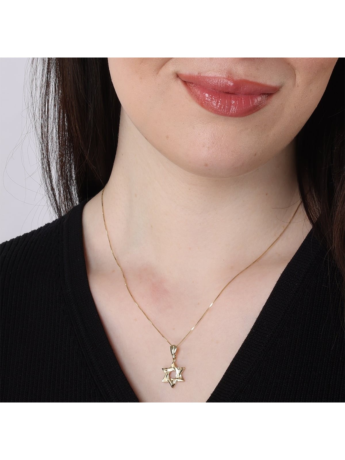 Stylish 14K Yellow Gold Interlocking Star of David Pendant Necklace