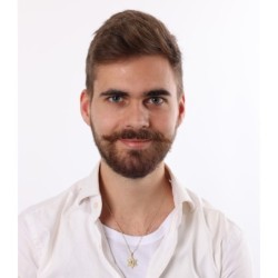 14K Gold Star of David Unisex Pendant Necklace with Lion of Judah