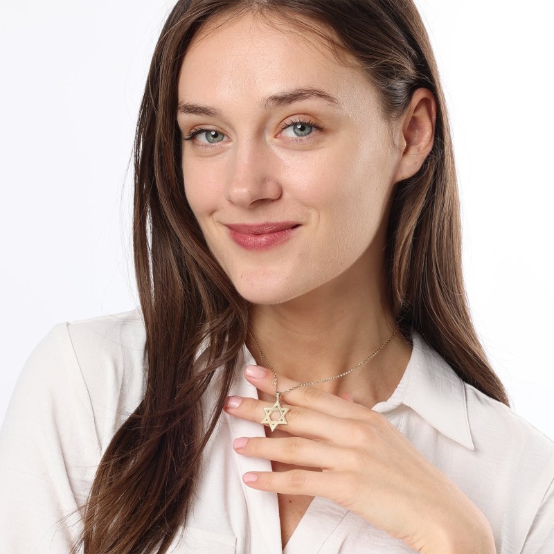 Luxurious 14K Gold Engraved Star of David Pendant Necklace