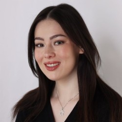 Luxurious 14K Gold Engraved Star of David Pendant Necklace