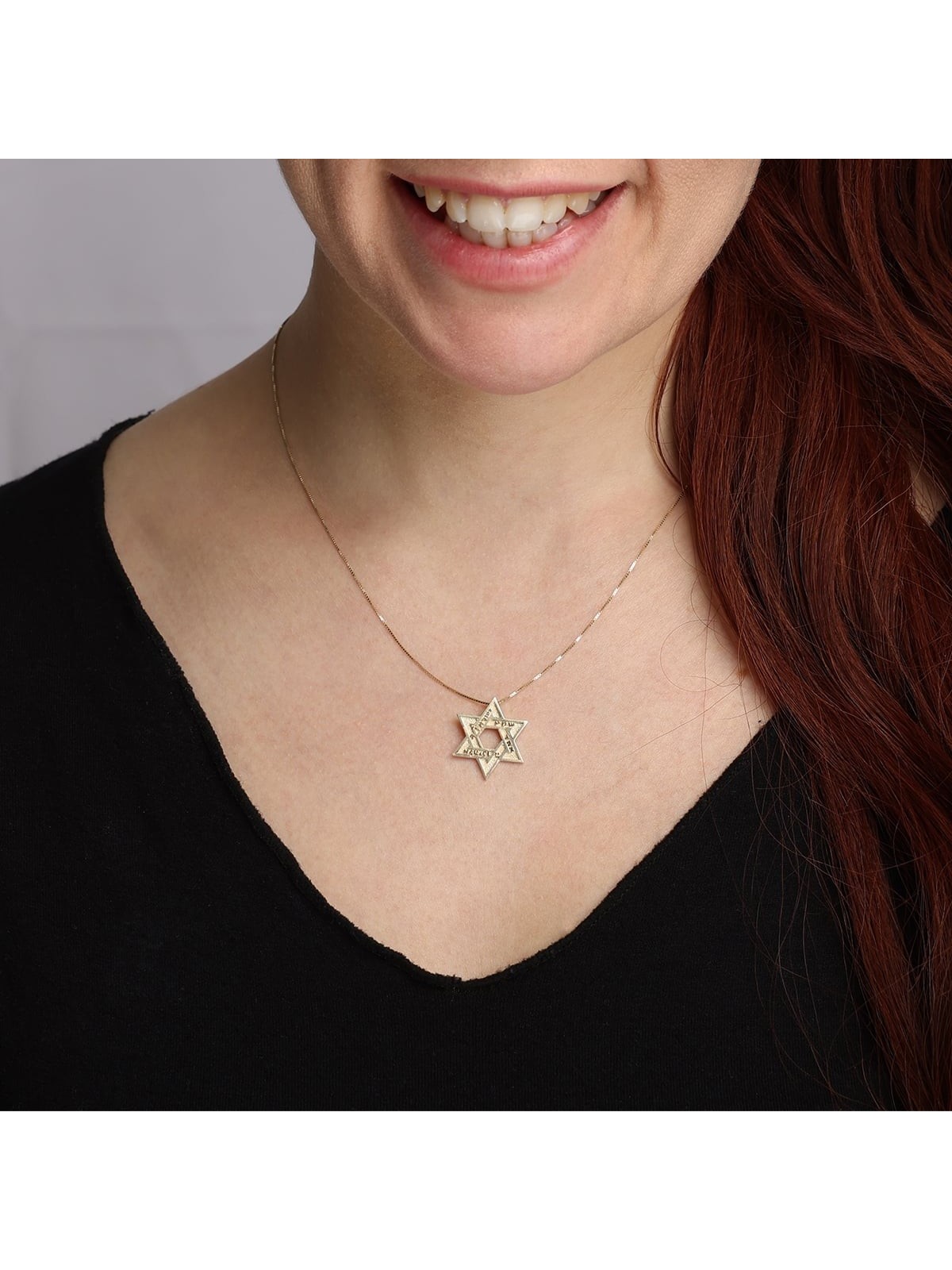 Collier pendentif étoile de David en or 14 carats fabriqué à la main avec Shema Yisrael