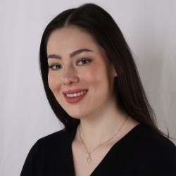 14K Gold Hamsa Pendant Necklace With Tree of Life Design