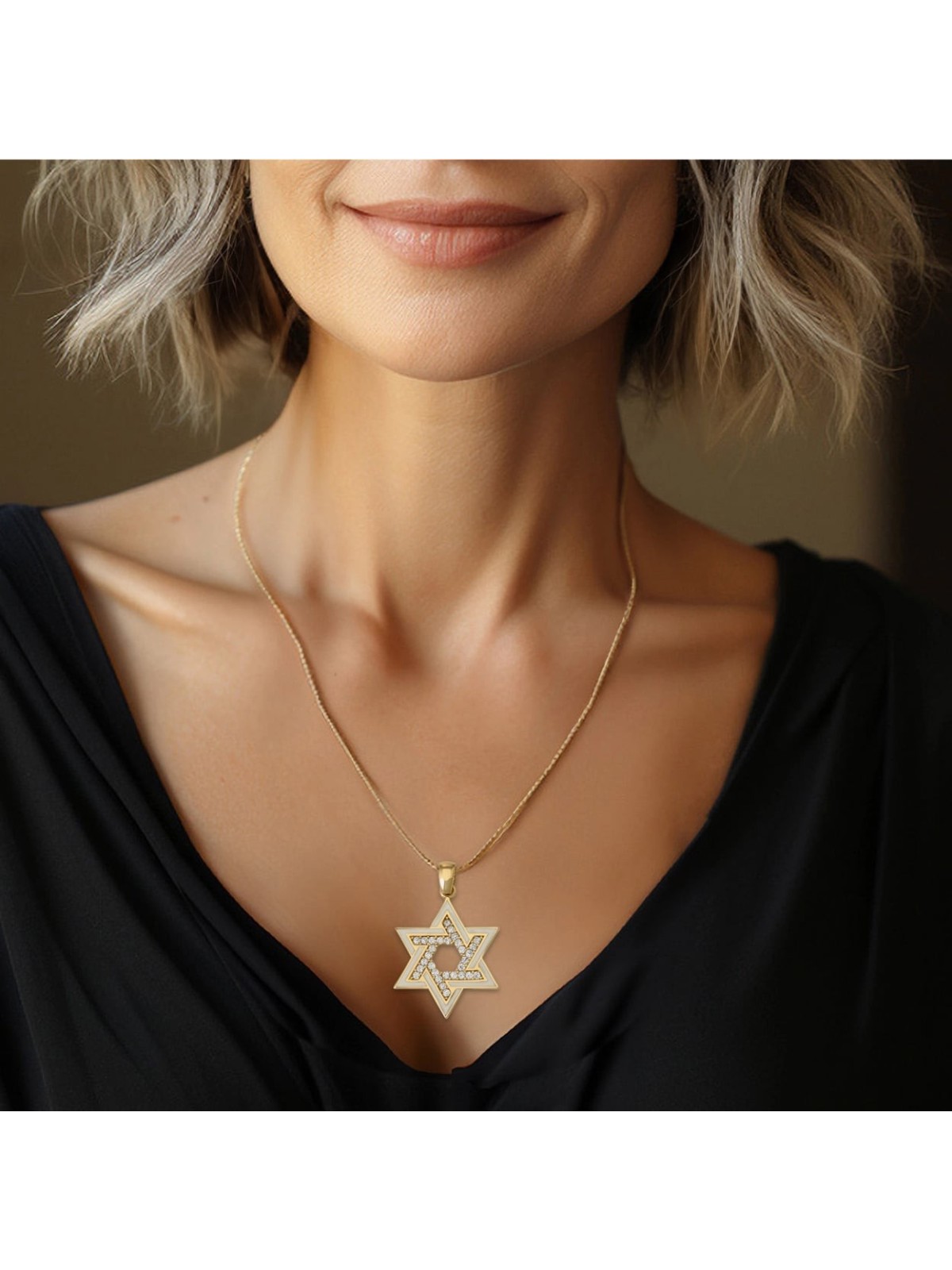 Pendentif étoile de David en or 14 carats et émail blanc avec zircone cubique St