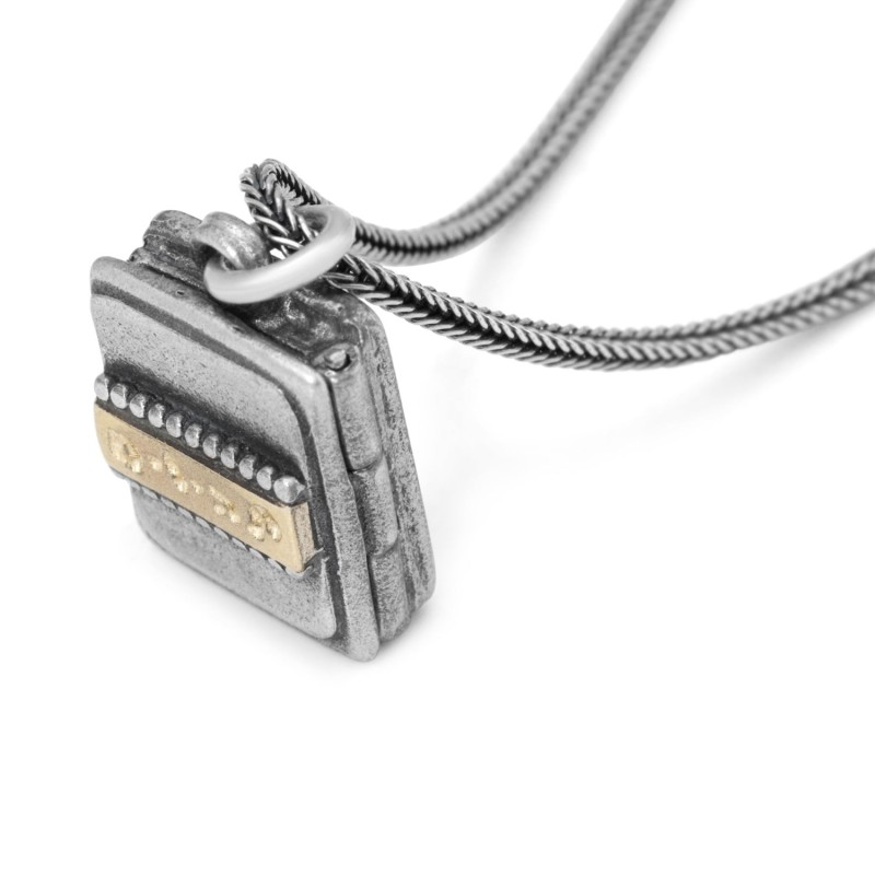 Collier en argent et or avec livre de Psaumes en microfilm
