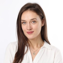 14K Gold Round Shema Yisrael Pendant with Diamonds - Color Option