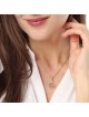Collier pendentif grenade en or 14 carats avec étoile de David et accent rubis
