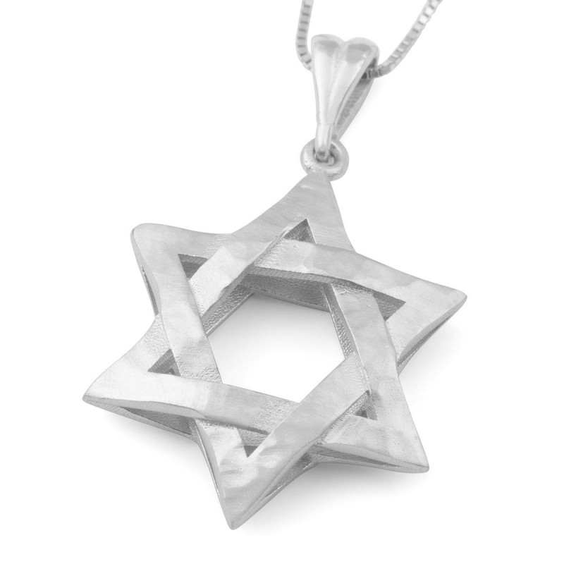 Luxueux collier à pendentif étoile de David entrelacée en or 14 carats