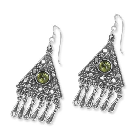 Art yéménite traditionnel fabriqué à la main en argent sterling et pierre péridot