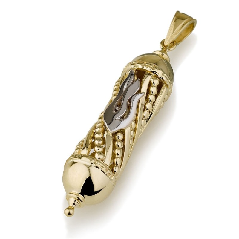 Pendentif Mezuzah en or 14 carats avec rouleau de Torah avec embellissement « Shin »