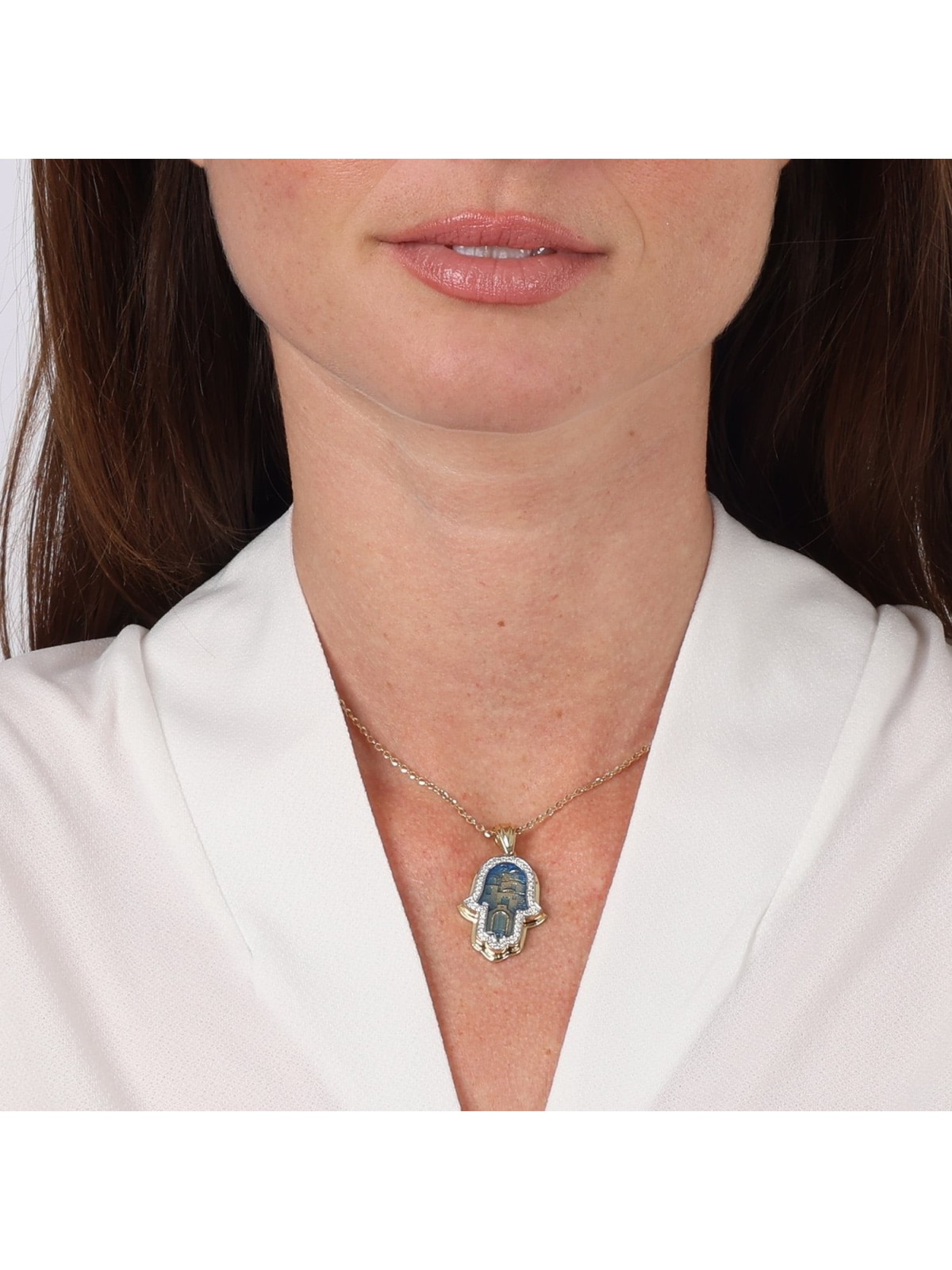 Collier pendentif Hamsa incrusté de diamants en or 14 carats (motif de Jérusalem)