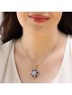 Pendentif étoile de David moderne en or 14 carats et émail bleu avec 71 diamants
