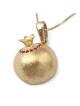 Pendentif grenade en or jaune 14 carats orné de rubis tridimensionnel
