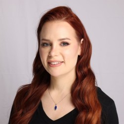 14K Gold Hamsa Pendant Necklace with Diamond Points