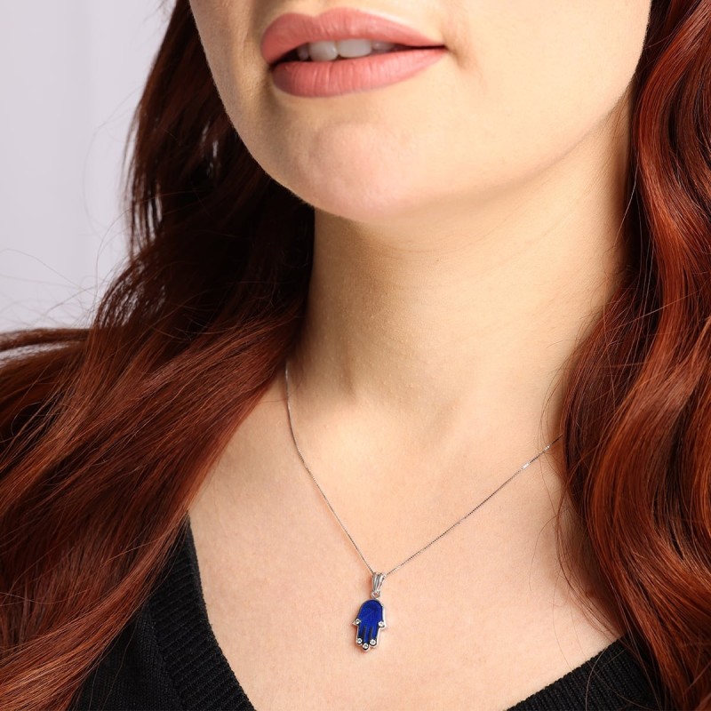 Collier pendentif Hamsa en or 14 carats avec pointes de diamant