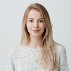 14K Yellow Gold Shema Yisrael Pendant Necklace for Women (Deuteronomy