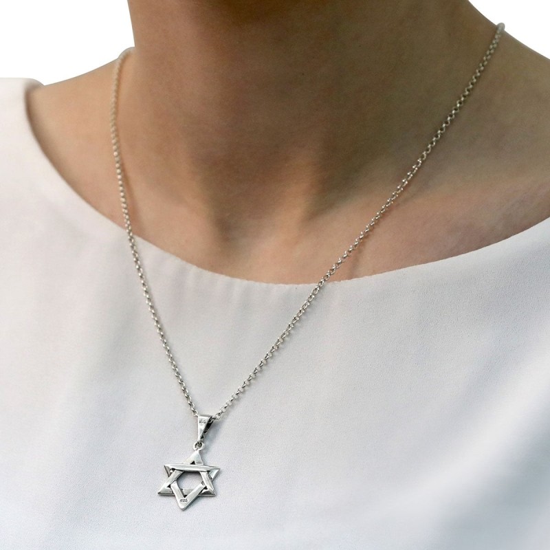 Grand collier étoile de David entrelacée en argent sterling