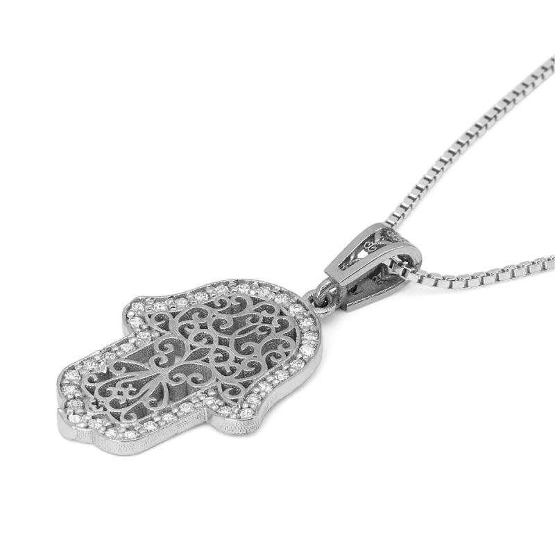 Pendentif Hamsa en or blanc 14 carats doublé de diamants et de damassés ornés