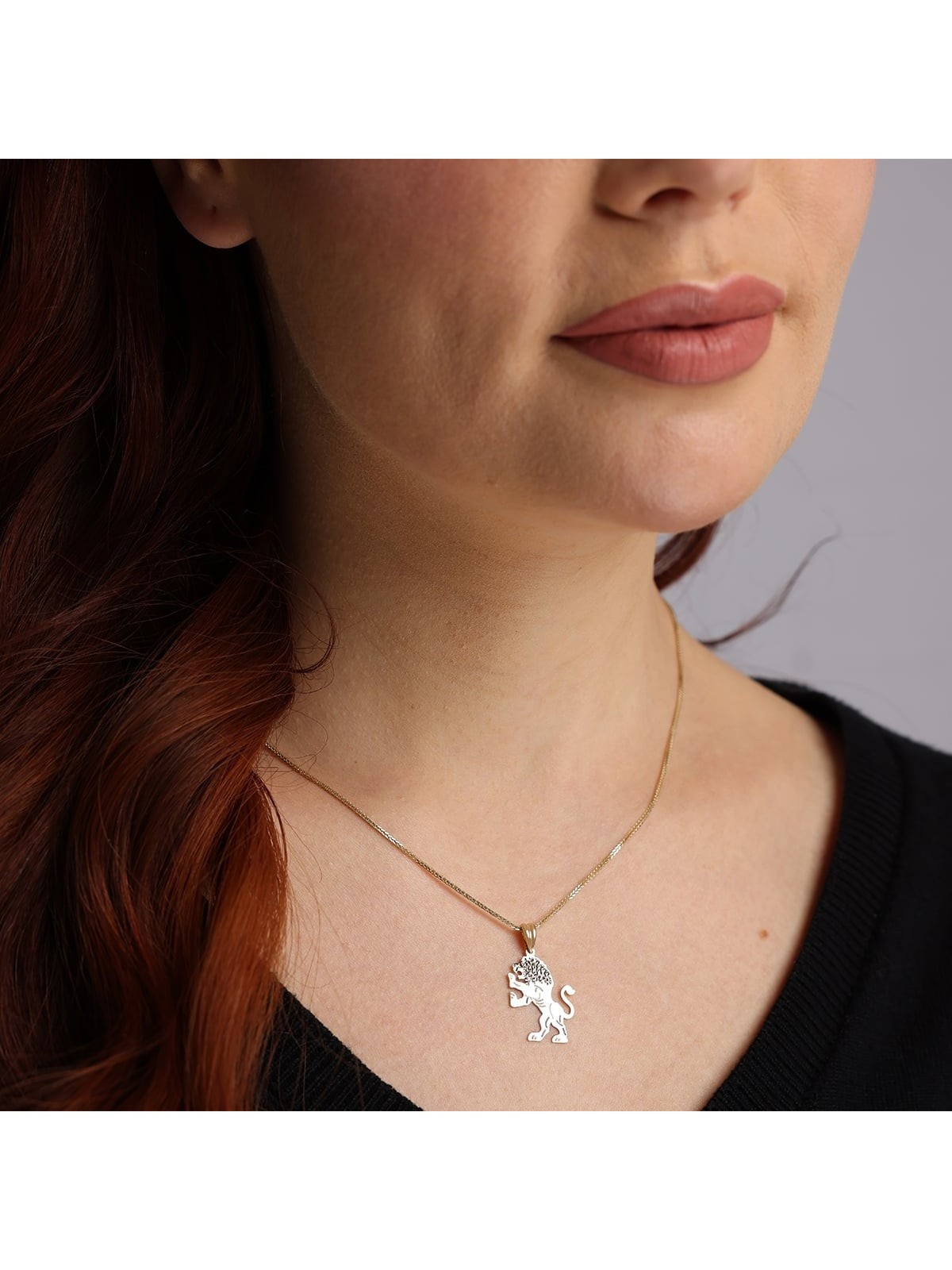 Collier pendentif Lion de Juda gravé en or 14 carats - Gol jaune ou blanc