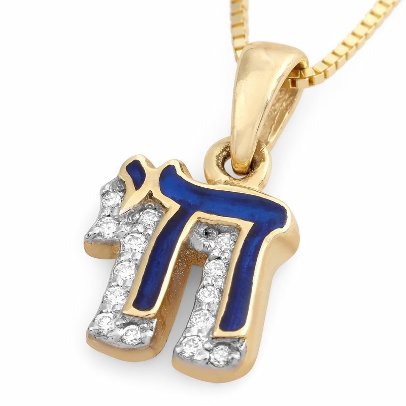 Petit collier à pendentif Chai en or 14 carats et émail bleu avec diamants