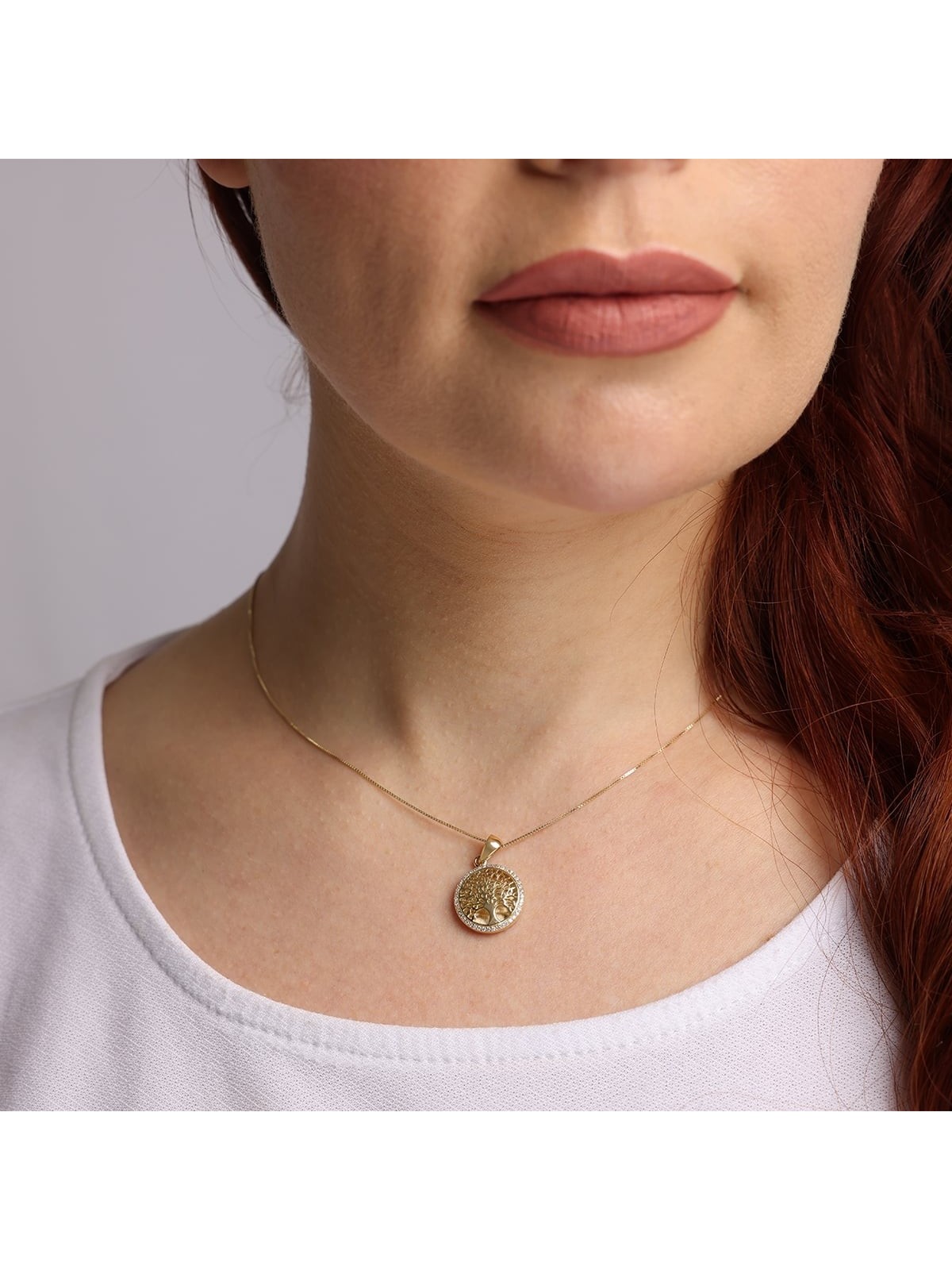 14K Gold Tree of Life Pendant Necklace with Sparkling Diamonds