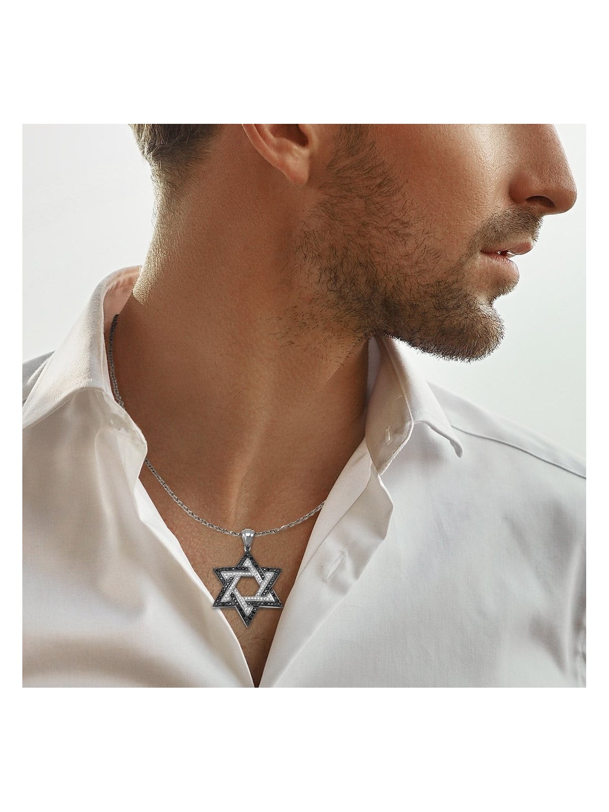 Pendentif double étoile de David en or blanc 14 carats doublé de noir et blanc