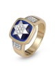 Bague pavée étoile de David en or jaune et blanc 14 carats avec émail bleu et 1