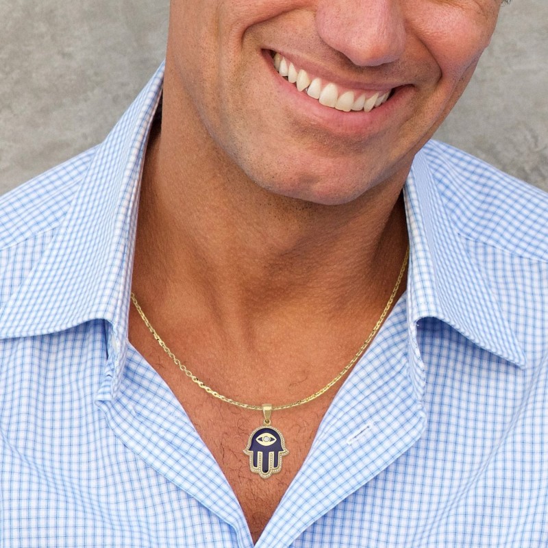 Collier pendentif Hamsa en or jaune 14 carats et émail bleu avec diamant blanc