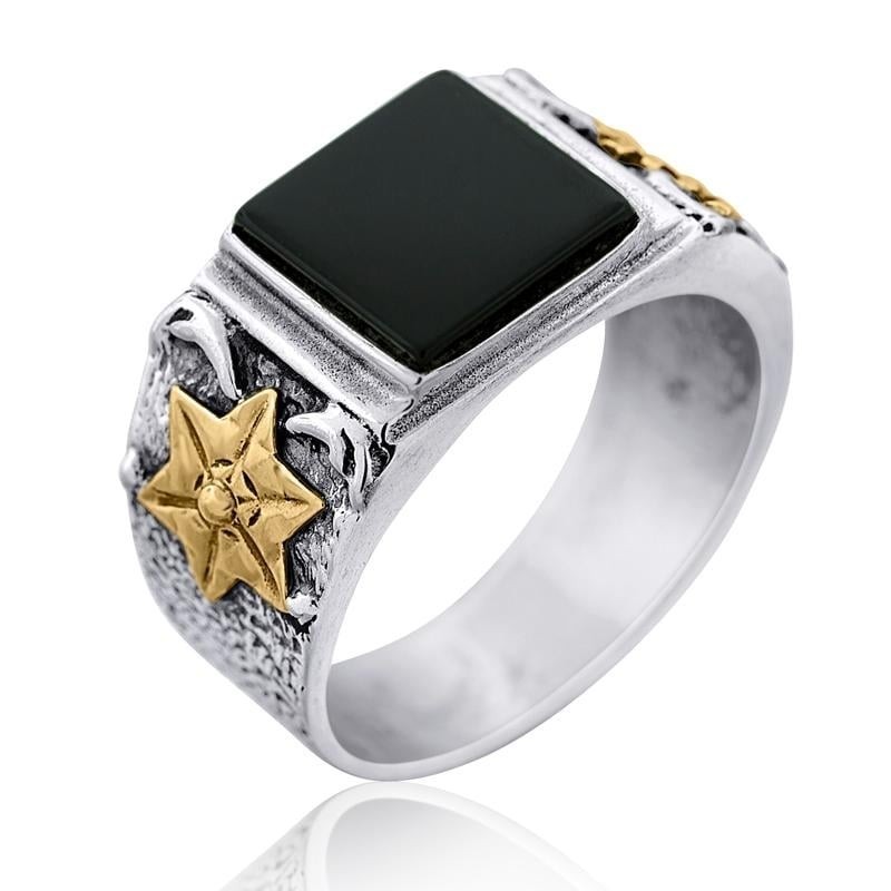 Bague en argent et onyx avec étoile de David dorée et menorah