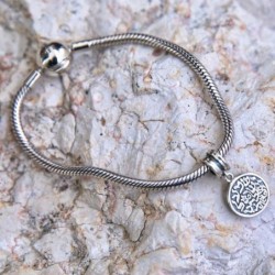 Marina Jewelry Shema Yisrael Pendant Charm - Deuteronomy 6:4