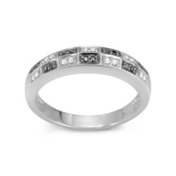 14K White Gold Designer Ring With Diamond Checkered Pattern