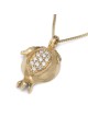 Rafael Jewelry Collier pendentif grenade en or jaune 14 carats fait à la main W
