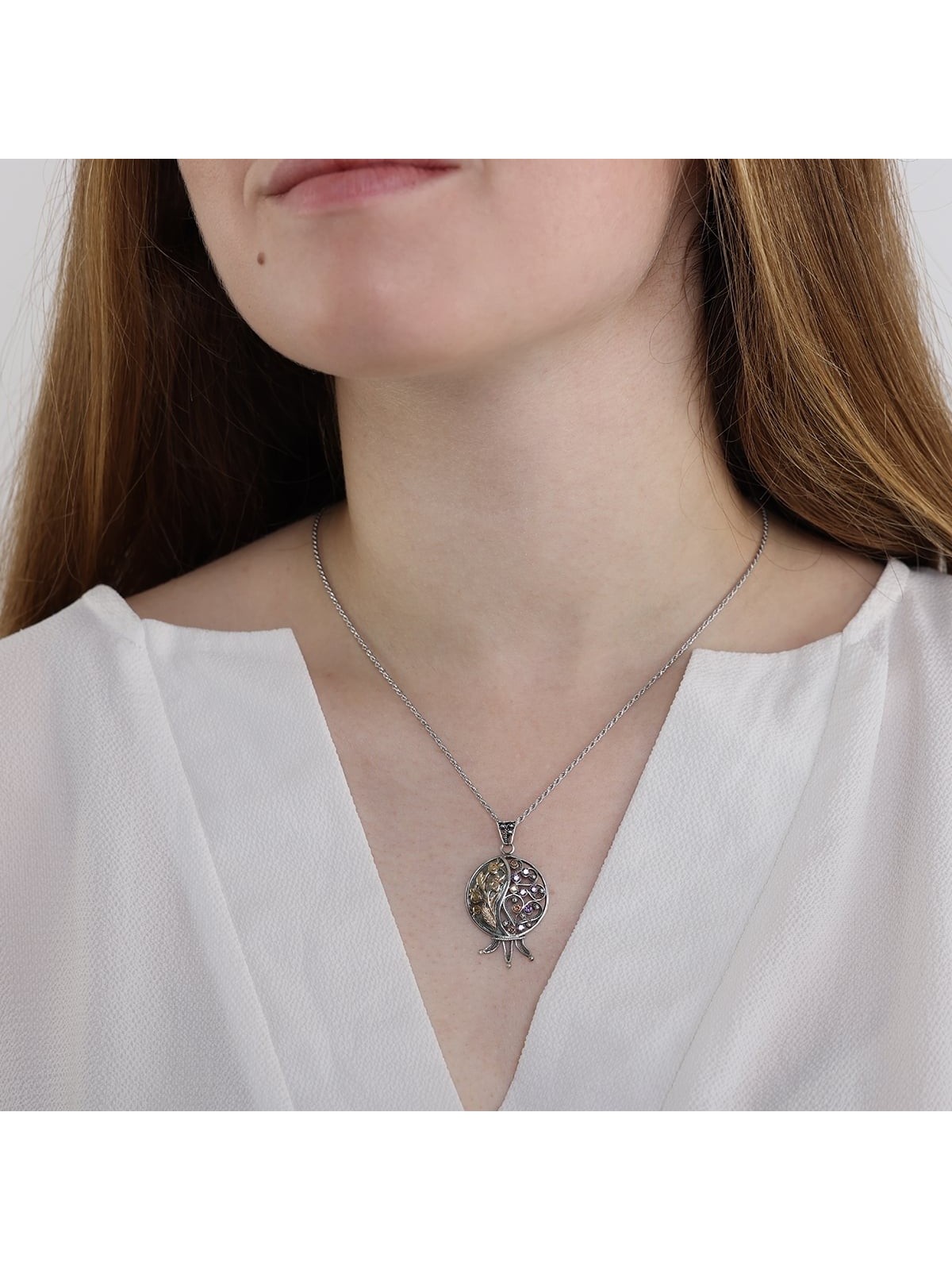 Collier de grenade en argent sterling et or 9 carats fabriqué à la main et serti de pierres précieuses