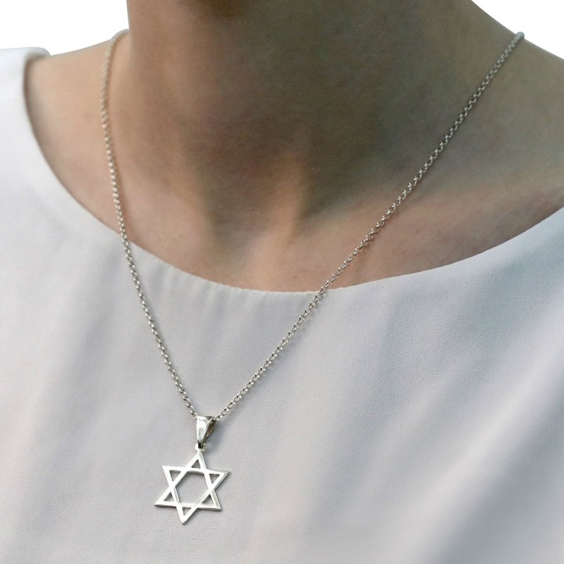 Collier pendentif étoile de David classique en argent sterling