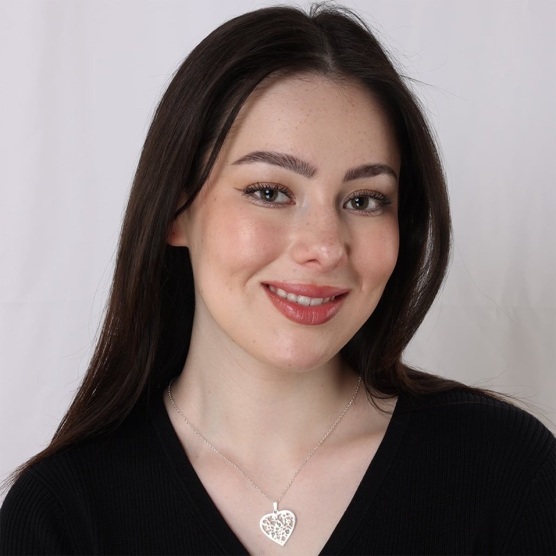 Silver Engraved Pomegranate Heart Necklace for Mom (Hebrew / English)