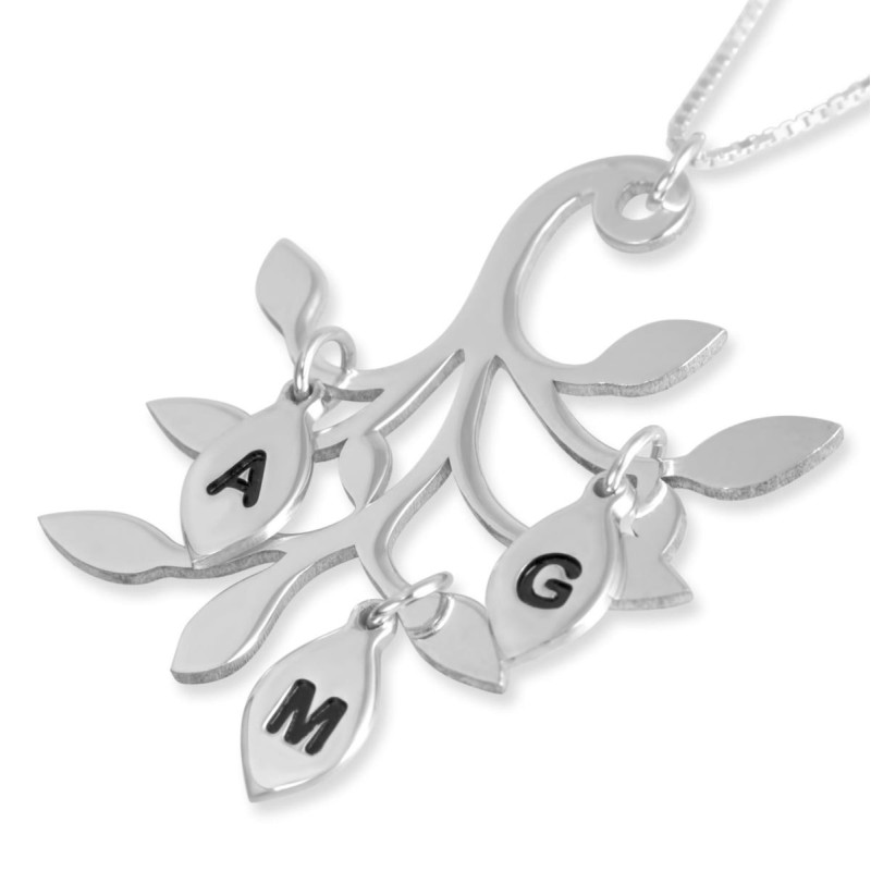 Collier d'arbre généalogique personnalisé en argent sterling pour mère en anglais/hébreu