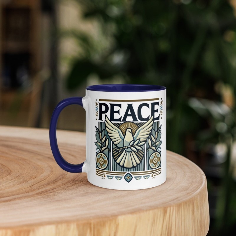 Tasse de paix de créateur avec couleur à l'intérieur