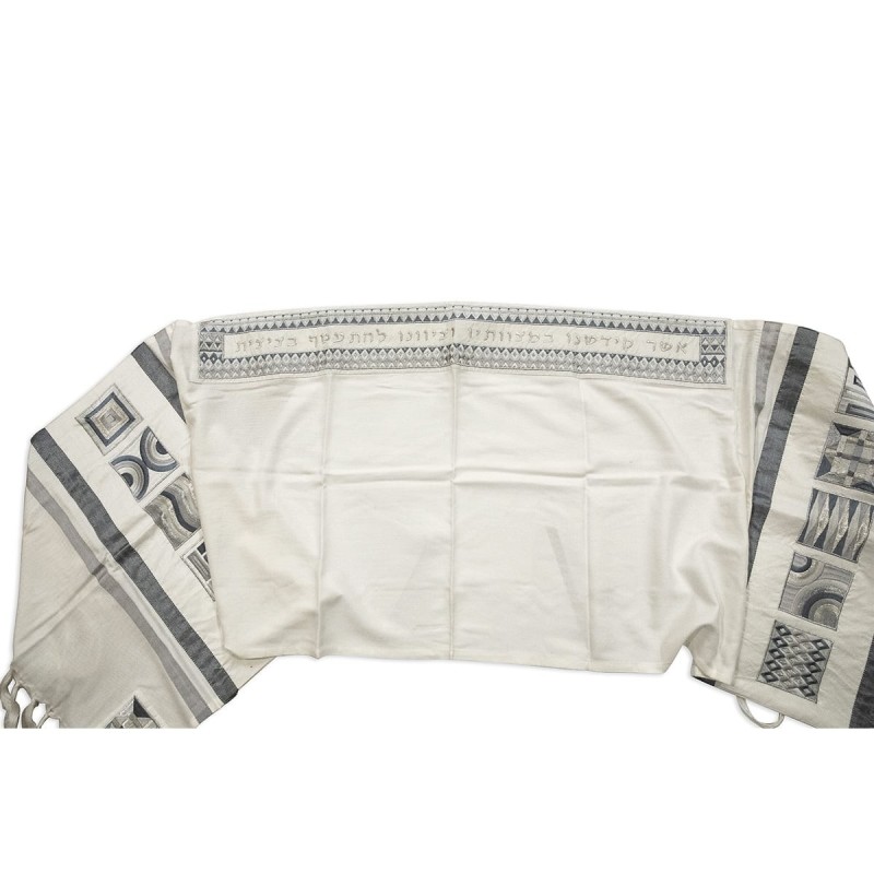 Yair Emanuel Embroidered Tallit Set With Square Patterns - Silver