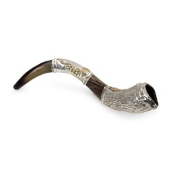 Silver-Plated 'Lion and Lamb' Kudu Shofar By Barsheshet-Ribak
