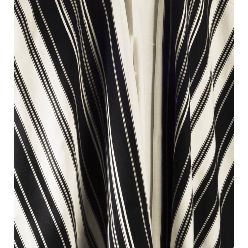Talitania Black and White Chabad Tallit