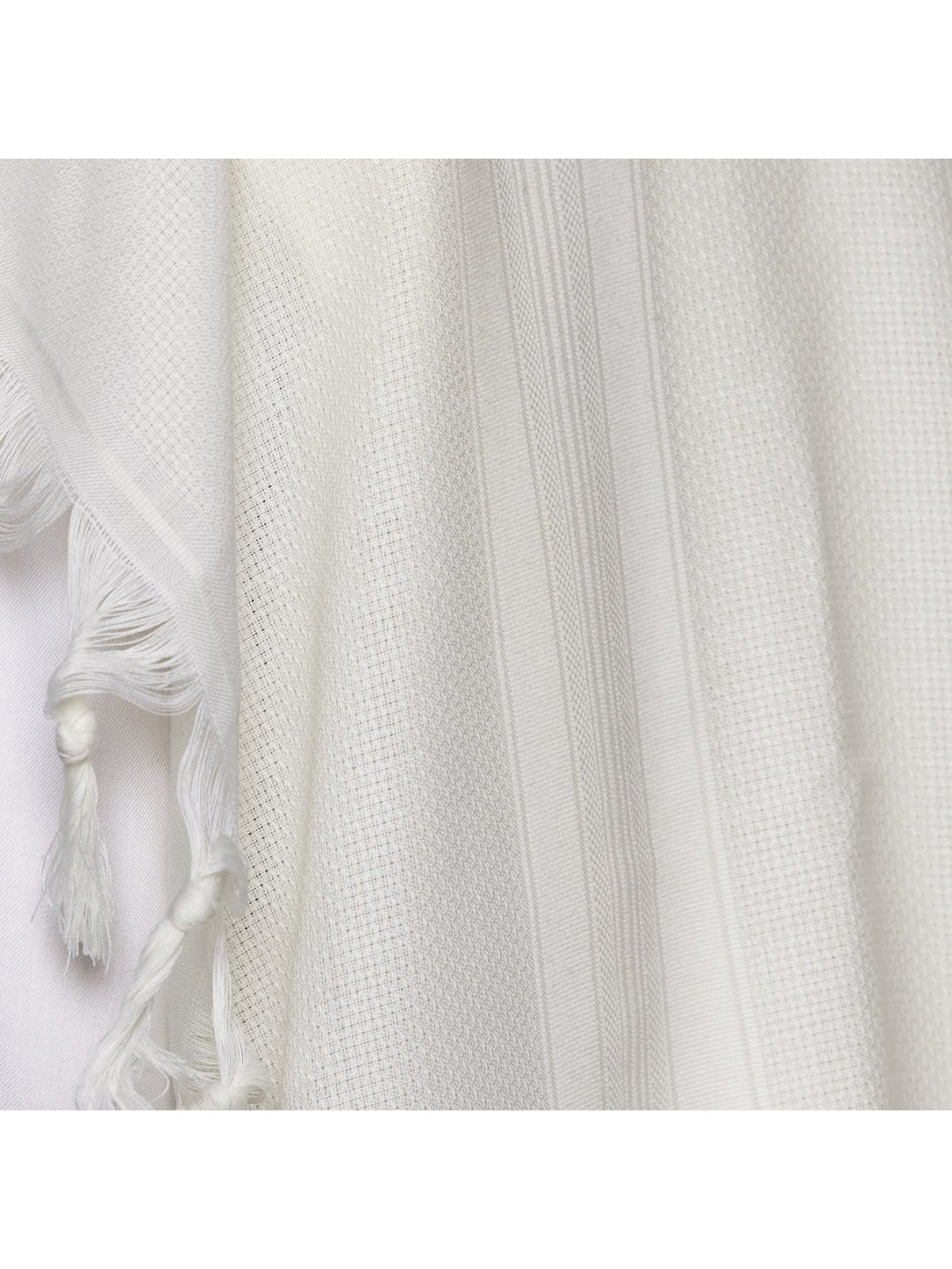 100% Wool Non-Slip Tallit Prayer Shawl White