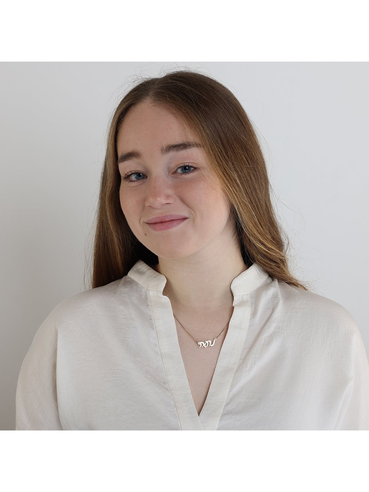 24K Gold Plated Silver Hebrew Name Necklace - Classic Modern Script