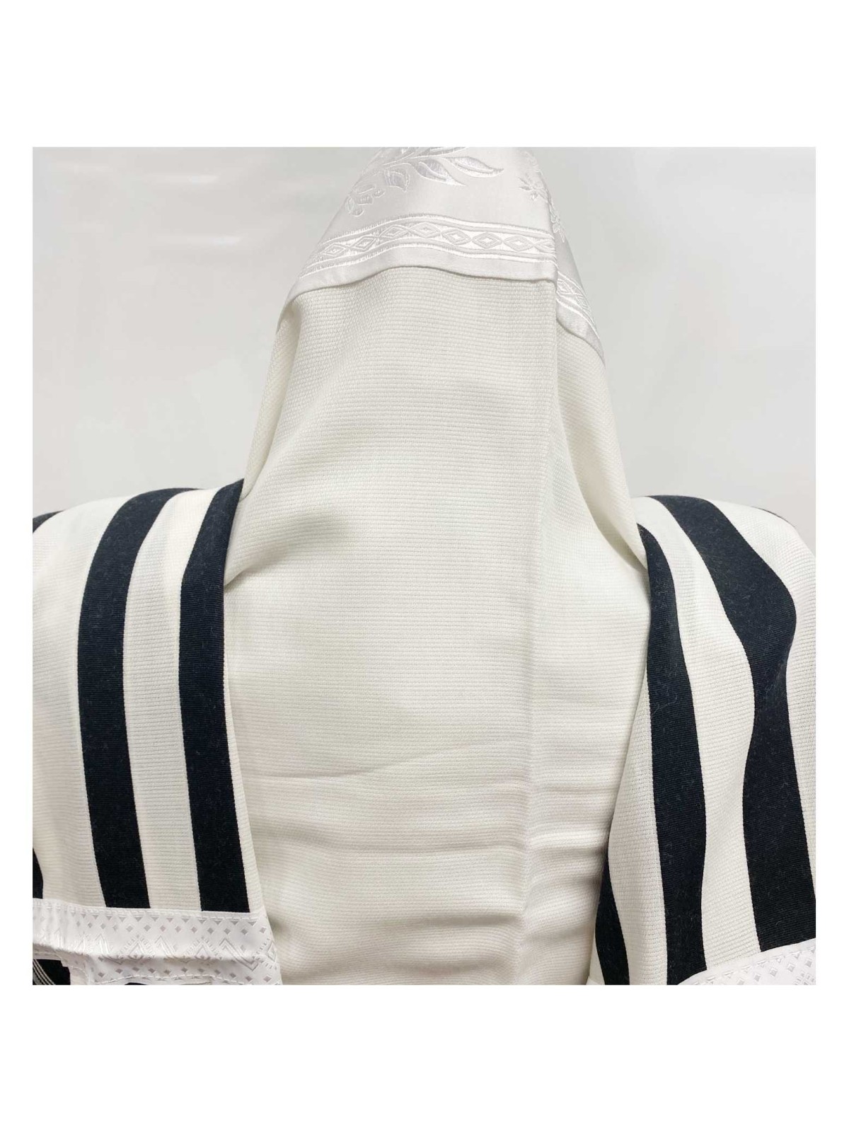Elite Weave Non-Slip Wool Tallis with Black Stripe | Tallit/Tallis | J