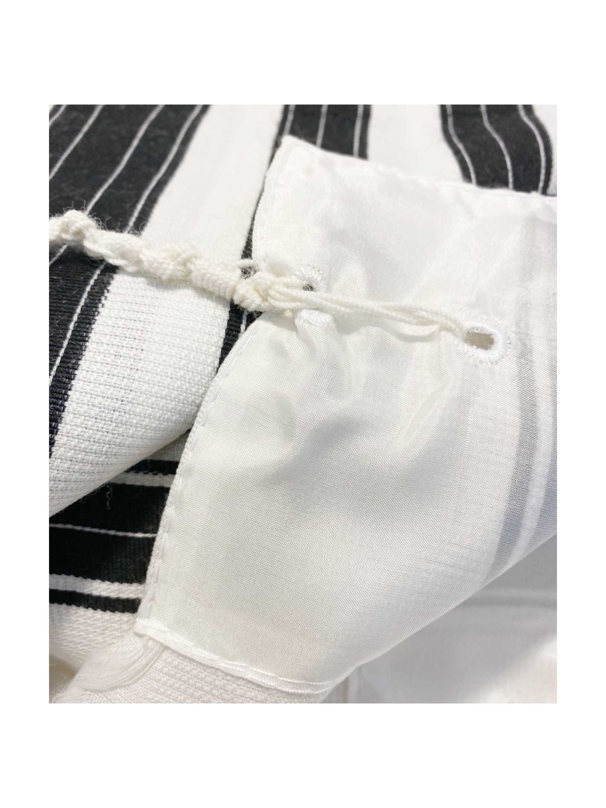 Elite Chabad Style Non-Slip Wool Tallis with Chaba | Tallit/Tallis | J