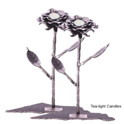 Bougeoirs à pétales fins de roses fabriqués à partir de fusées par | Bougeoirs |