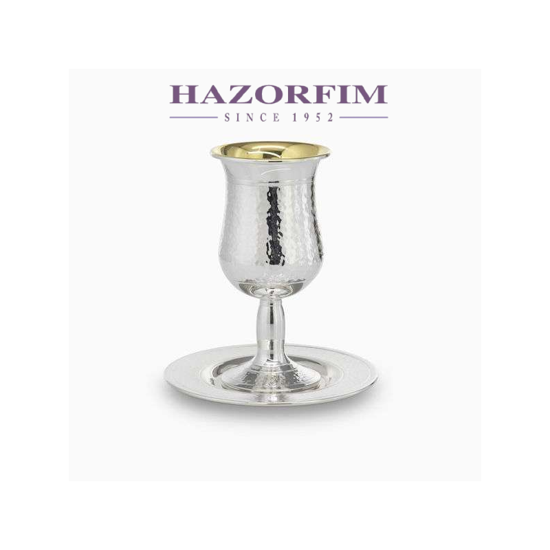 Coupe à marteler sur pied plaqué argent | Coupes de Kiddouch | Judaïca