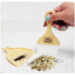 Passover Matzah Crumb Sweeper | All Judaica | Judaica