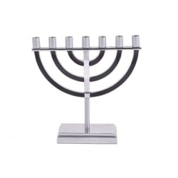יאיר עמנואל סניף 7 חנוכייה בעיצוב קלאסי שחור... | חנוכיית המקדש