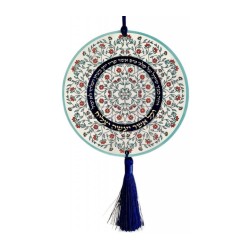 Plaque murale en bois Dorit Judaica avec pompon... | Tentures murales par Dorit